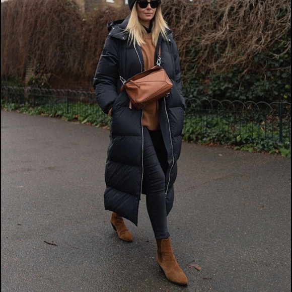 (SOLD) Gap Suede Ankle Boots - Picture 8 of 14